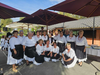 U Trnovcu održana manifestacija &rdquo;Okusi i običaji na&scaron;ega kraja&rdquo;